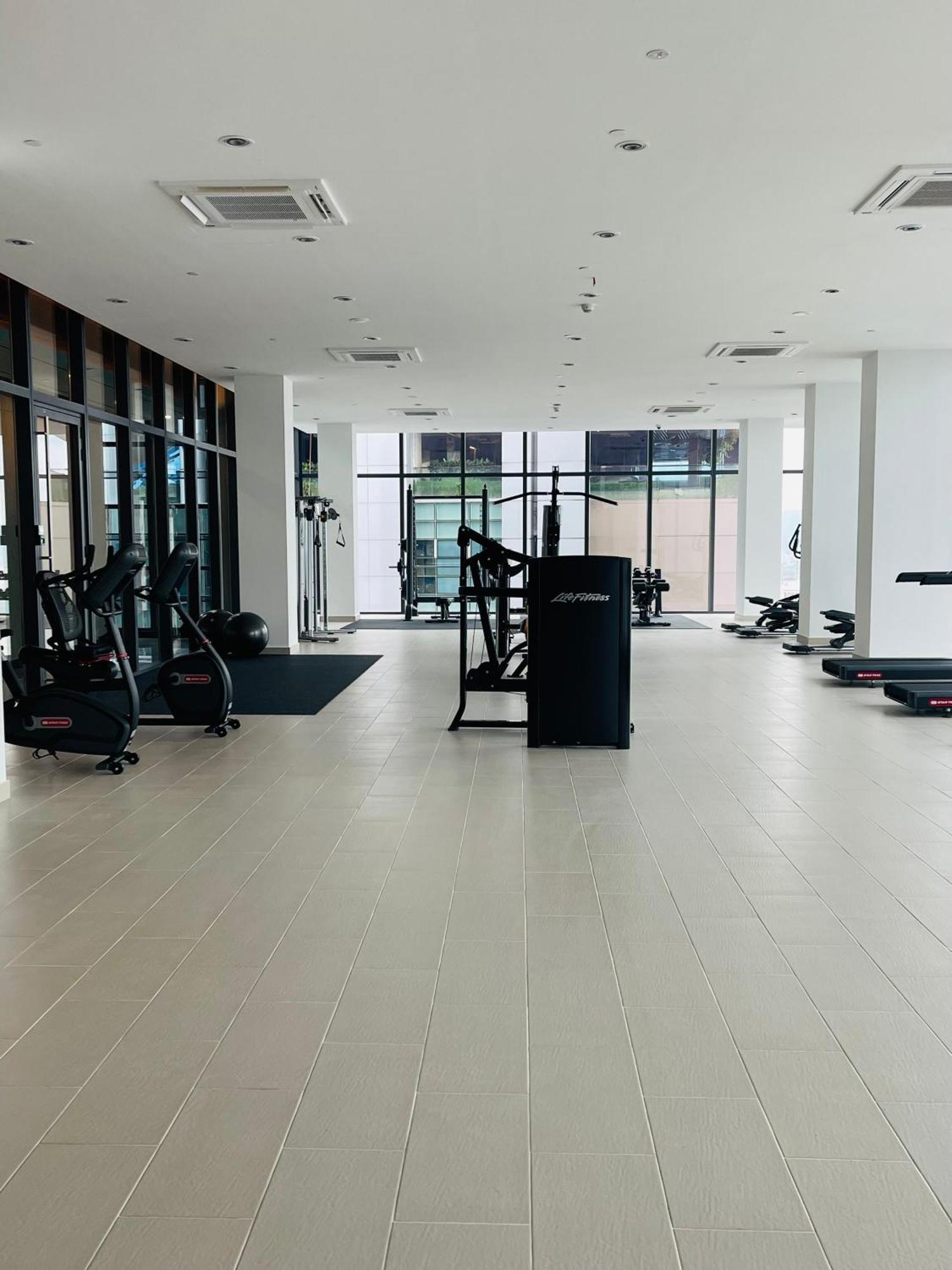 Klcc Platinum 2 By Hibernate Apartment Kuala Lumpur Luaran gambar